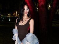 free nude live show LunasBliss