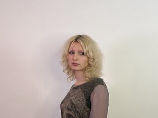 naked webcam girl picture MandyZillman