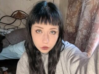 camgirl photo MauraAupperle
