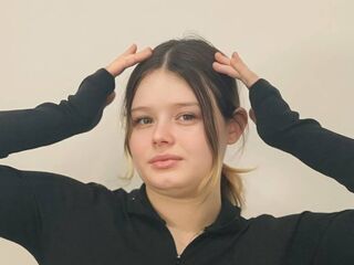 shower webcam MauritaRoberge