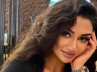 naked cam chat MayaDastrup