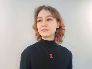 webcam pic MeghanInclan