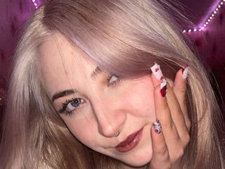 camgirl video chat MelitaHogston