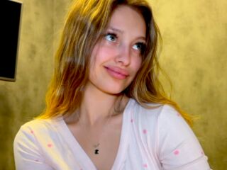 webcam show MileyWilson