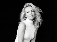 girl fingering pussy MonicaLores