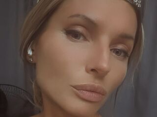 cam strip tease NikoleMolly