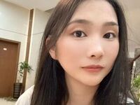 camgirl masturbating with sex toy PaigeNora
