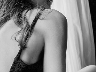 anal sex cam RemaRoy