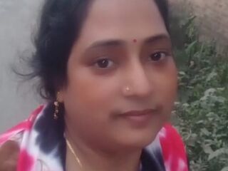 free webcam picture RiyaSen