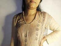 hot cam girl fingering pussy RubbynaKhan