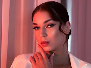 camwhore spreading pussy SachikoLumley