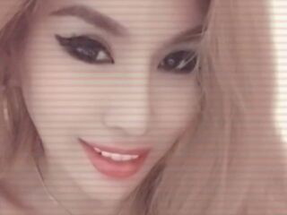 fingering webcam girl SavannahAnderson