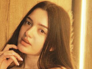 camgirl photo SavannahHoward