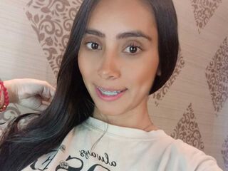 naked webcam girl fingering ScarletBarker