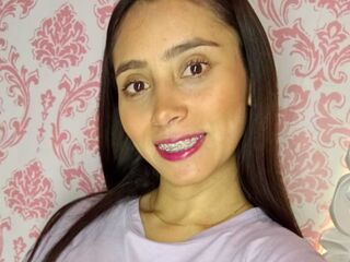 hot cam whore ScarlettMills