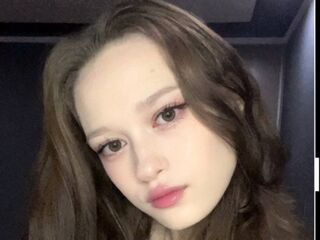 hot camwhore ShariCasbeer