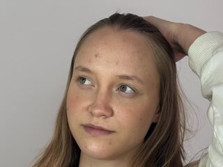 live webcam model SharriDougan