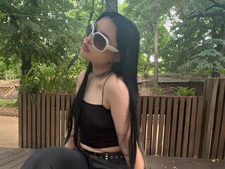 fingering webcam girl ShemikaGnerre