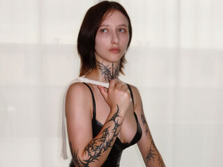 nude webcam girl SkinnySelina