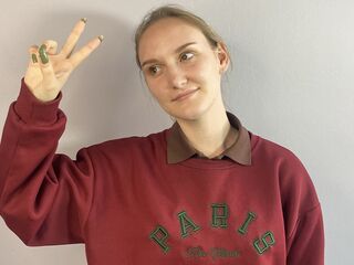 hot naked cam girl SummerEllie