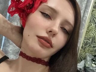 camgirl fingering bald pussy TeresaSoto