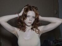 camgirl playing with dildo TheoLeis