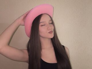 nude webcamgirl photo TrinaKanno